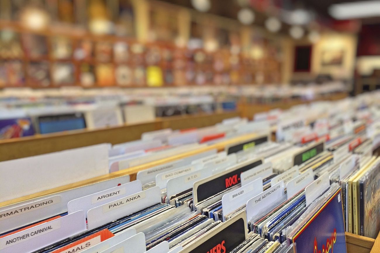 Free record collection in vinyl
